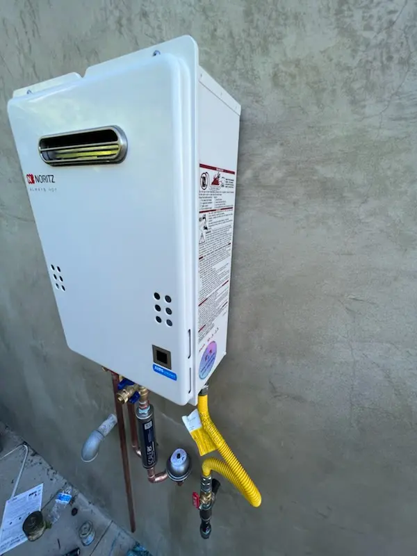 Tankless water heater installation for Euclid homes